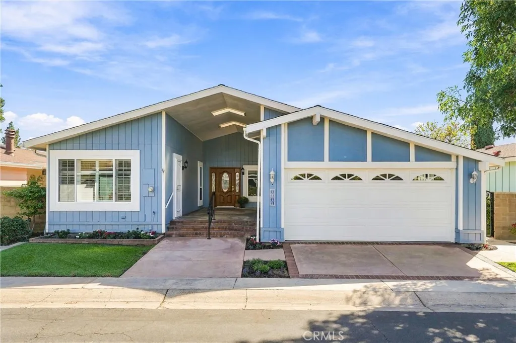 1512 Canyon Lake — photo