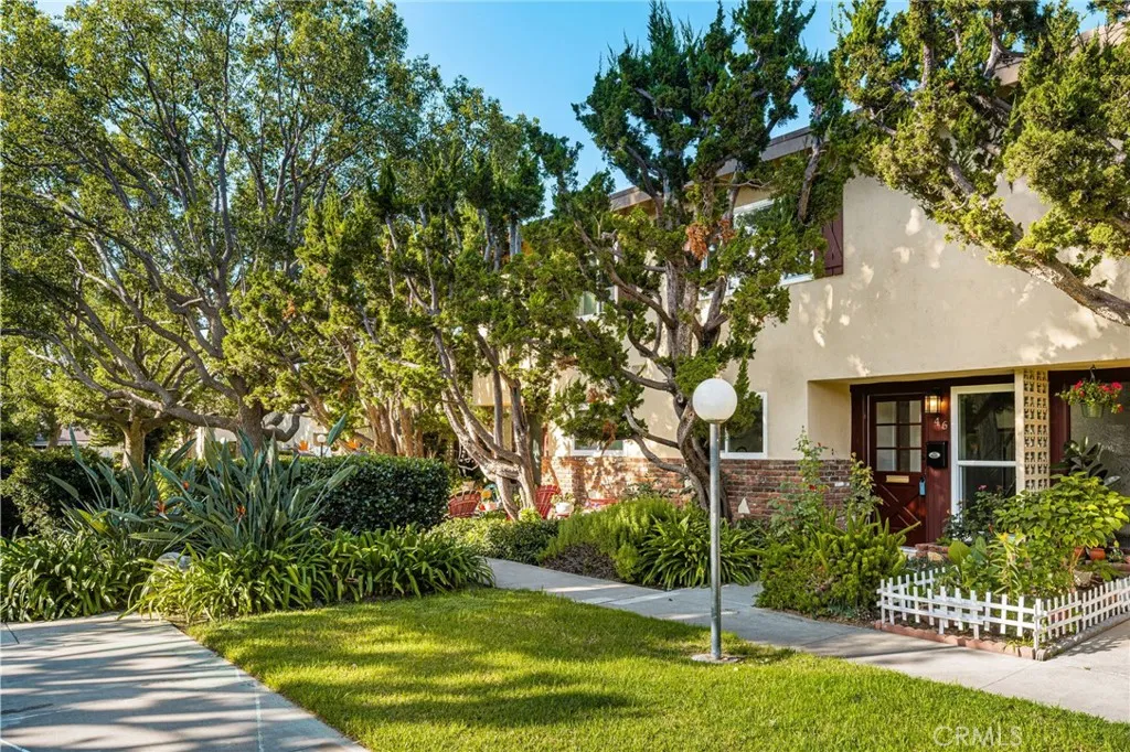 1919 Sherry Lane Unit 46 — photo