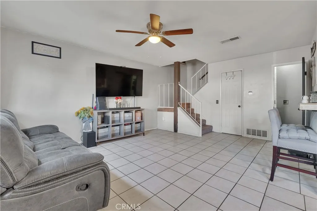 4883 Jackson, Riverside, CA 92503