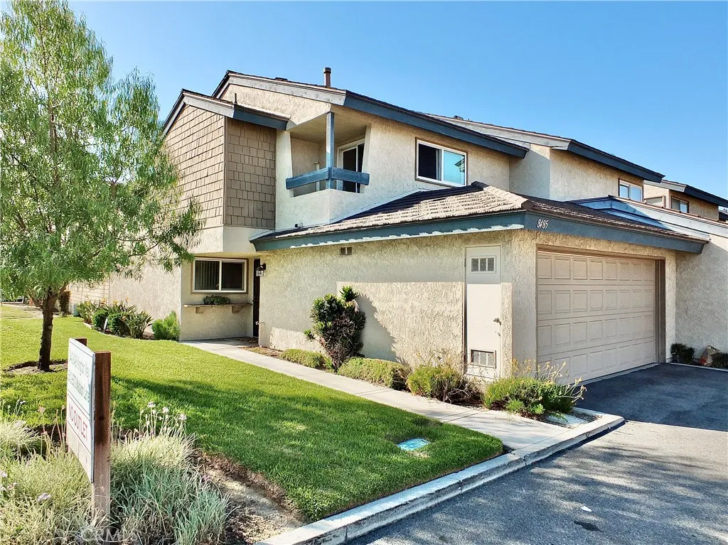 8485 Kington Way Unit 11 — photo