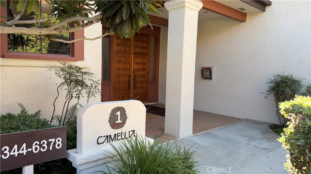 6358 Riviera Circle — photo