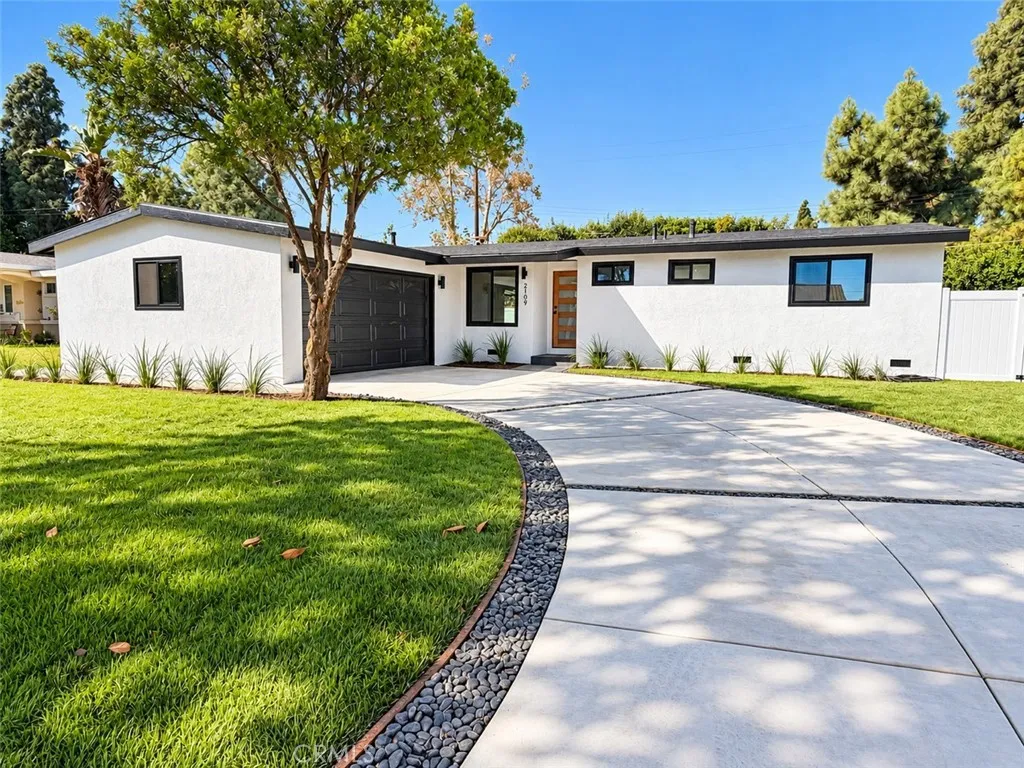 2109 W Gage — photo
