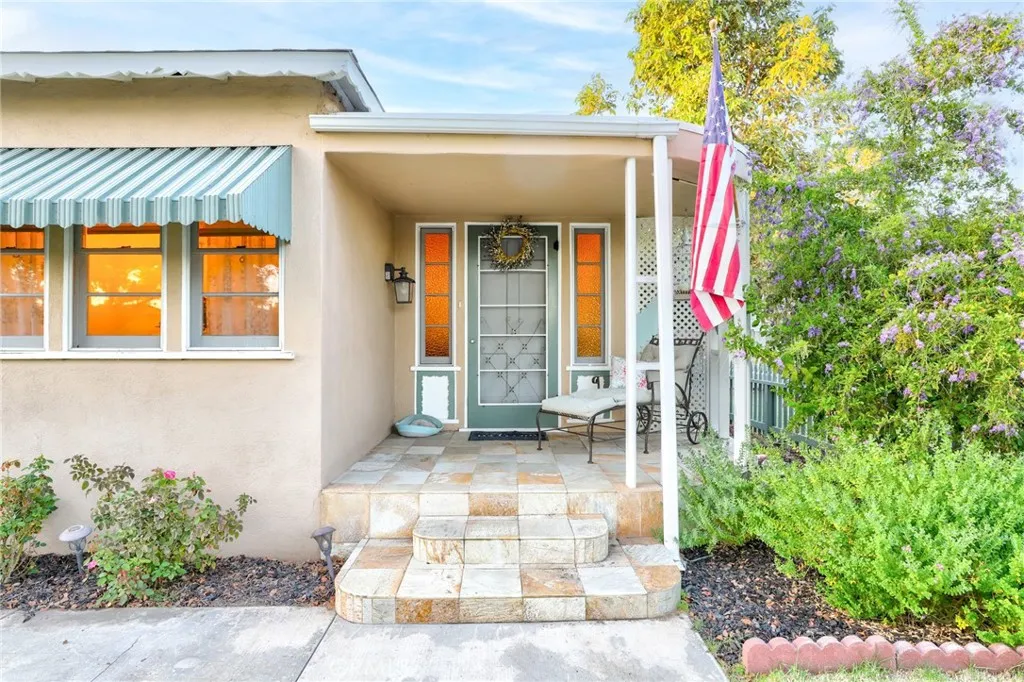 743 E Washington, Orange, CA 92866 — photo 3