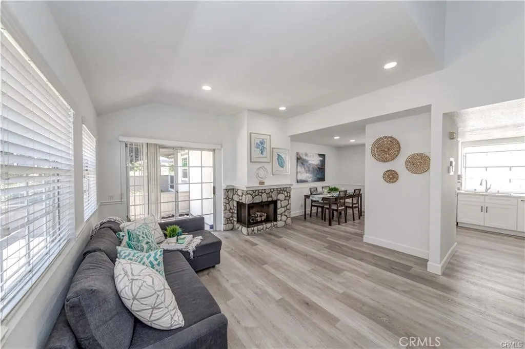900 W Country View Unit 36 — photo