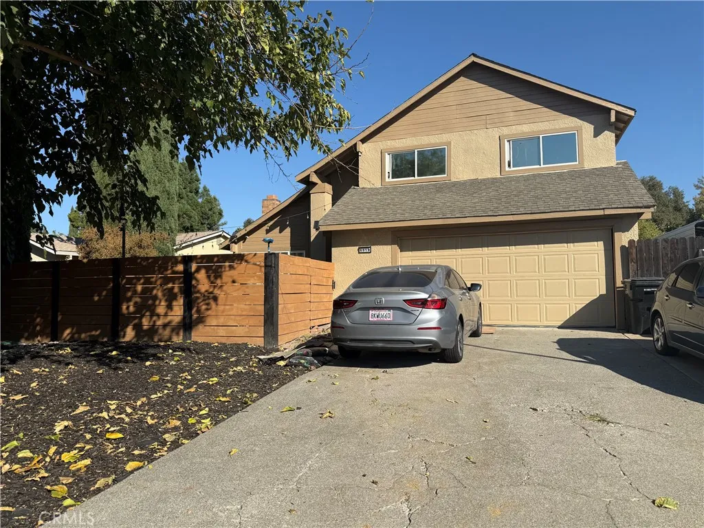 6919 Stanford Oak — photo