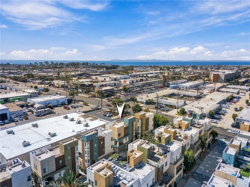 797 Leeward — photo