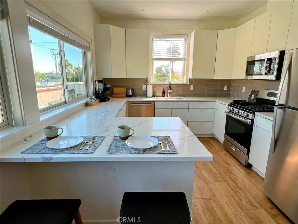4318 East 15th Street — photo