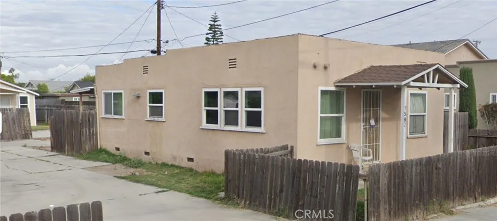 7581 Knott Unit a — photo