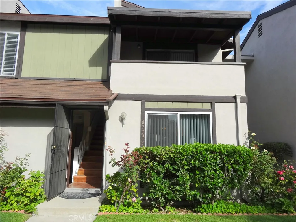 8774 Wyngate — photo