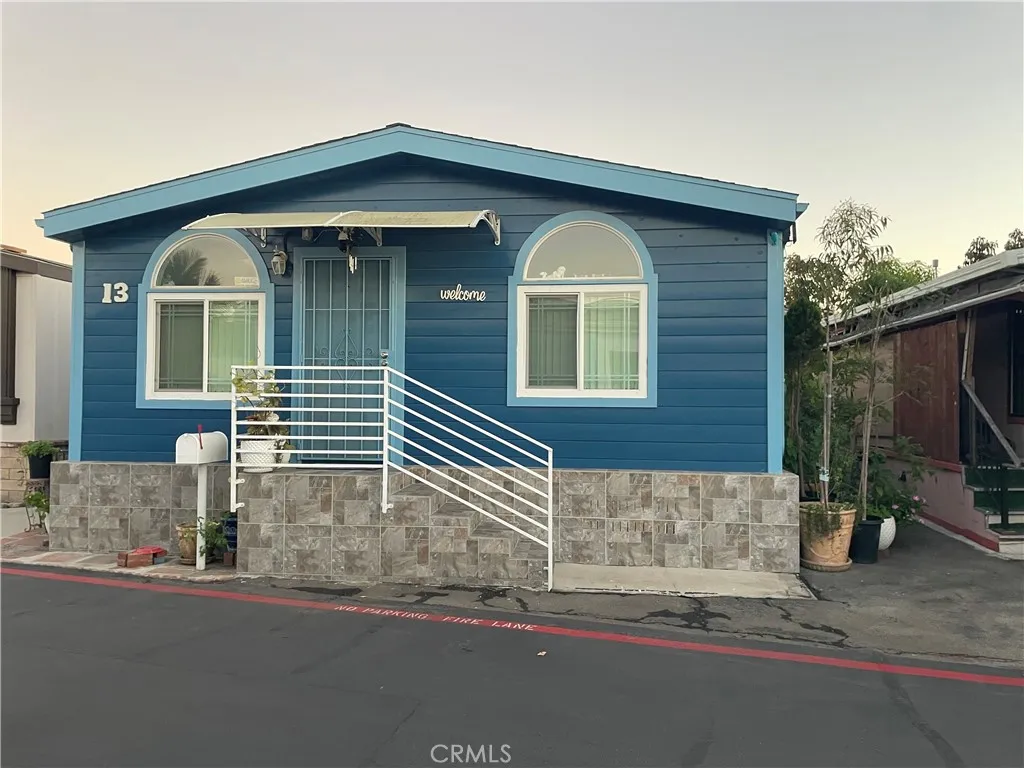 2191 Harbor Unit 13 — photo