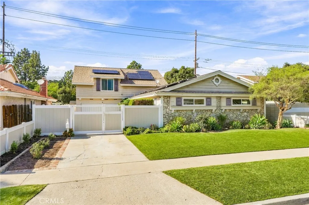 13431 Epping Way — photo