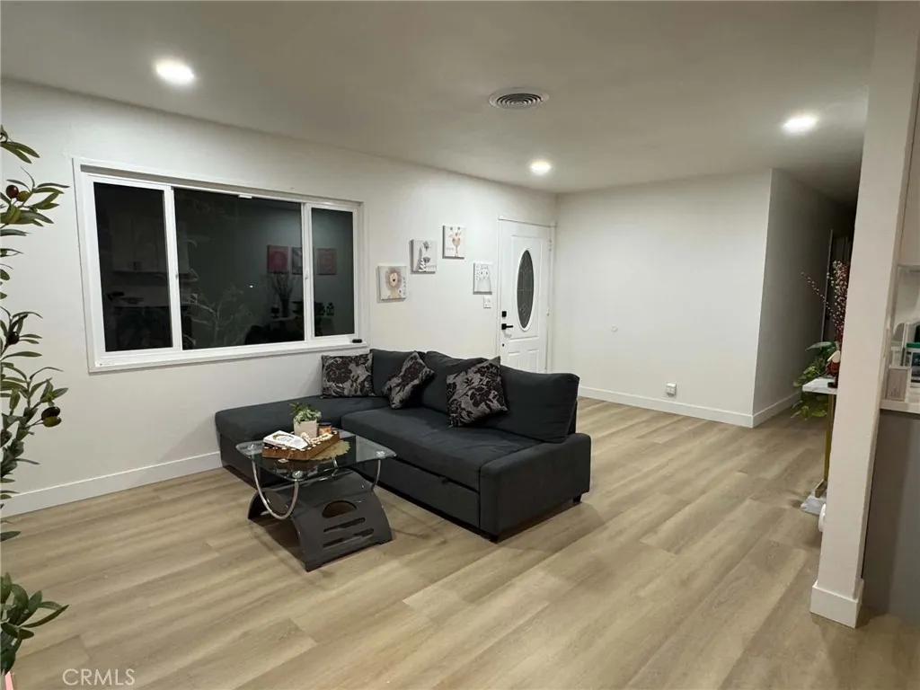 10271 Garrett, Stanton, CA 90680 — photo 3