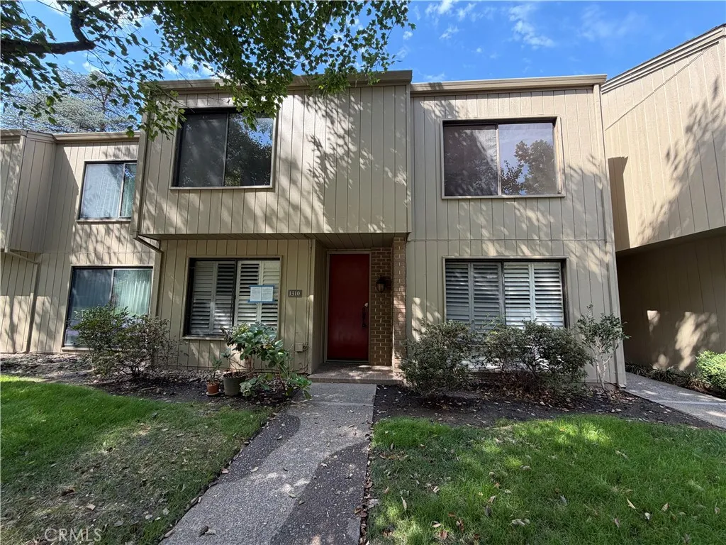 1310 Commons — photo