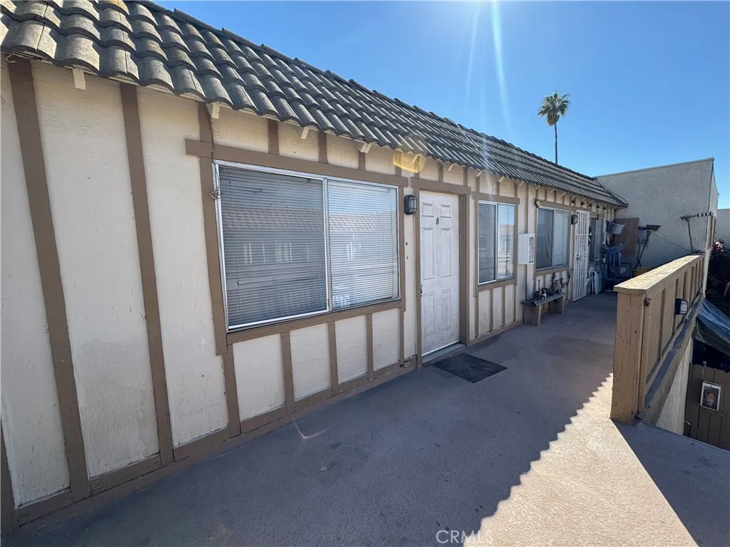 3751 Harvill — photo