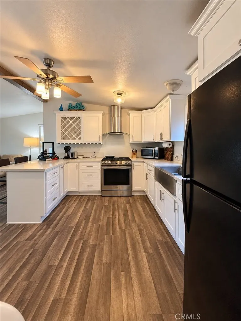7887 Lampson Unit 90 — photo