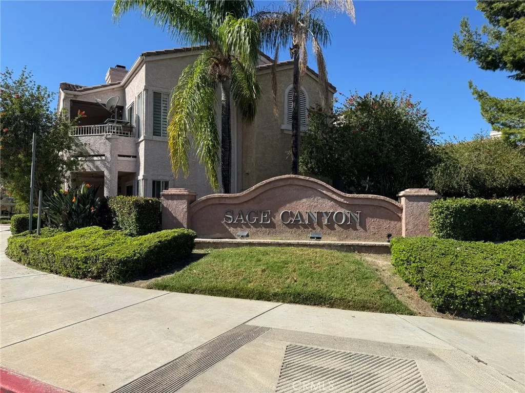 2325 Del Mar Way #106 — photo