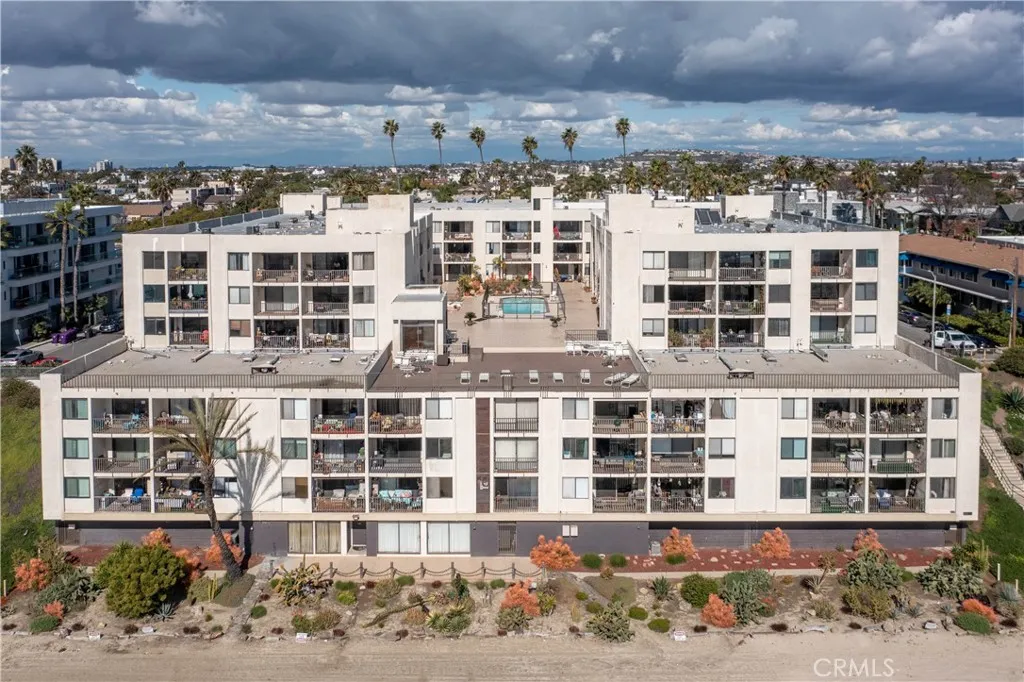 1140 E Ocean Boulevard Unit 124 — photo