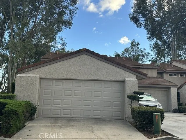 2524 Monterey Place — photo
