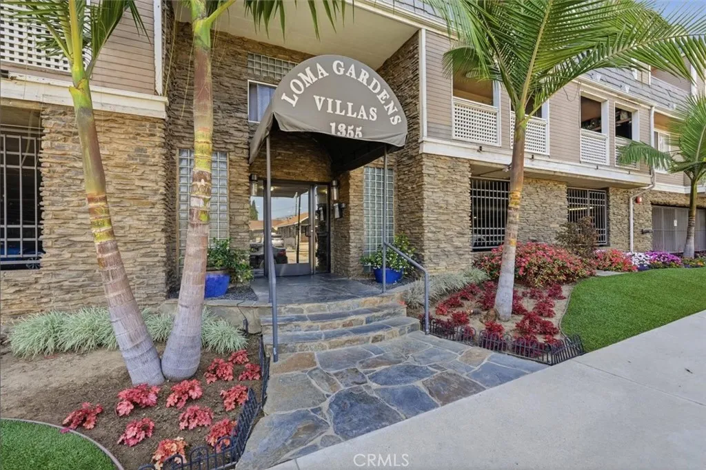 1355 Loma Unit 310 — photo