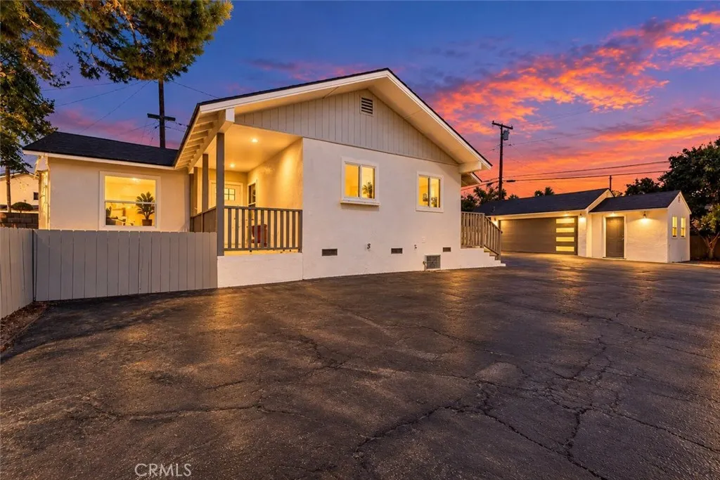 11510 Fidel Avenue — photo