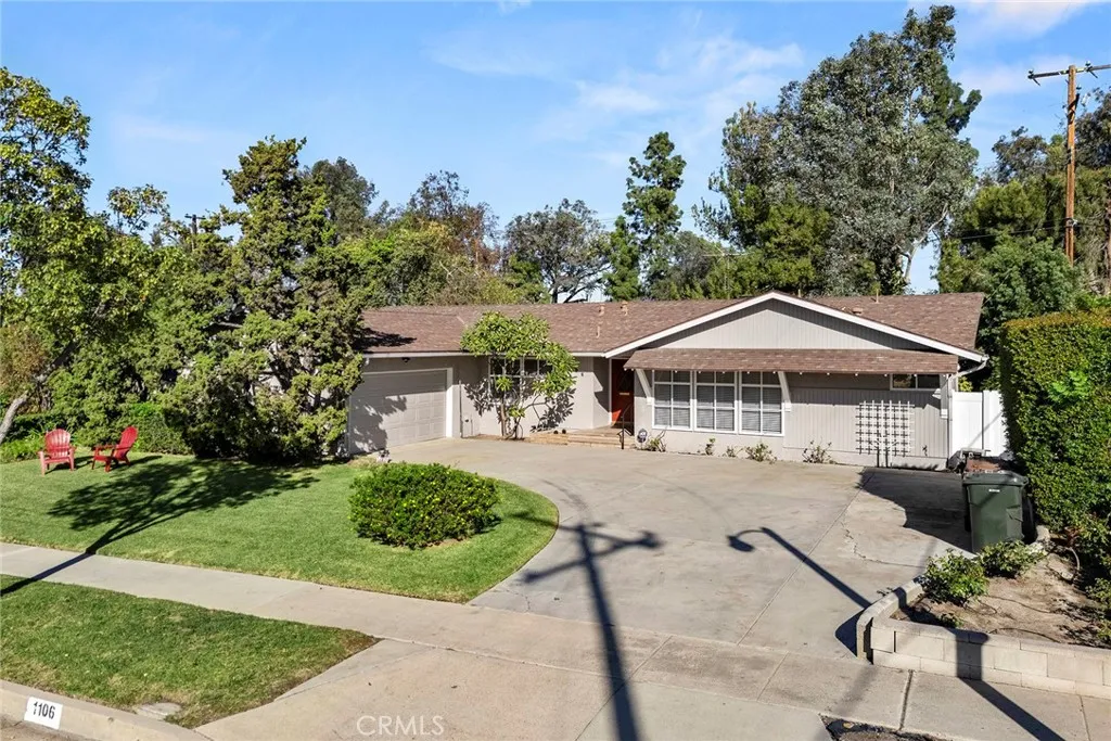 1106 N Highland — photo