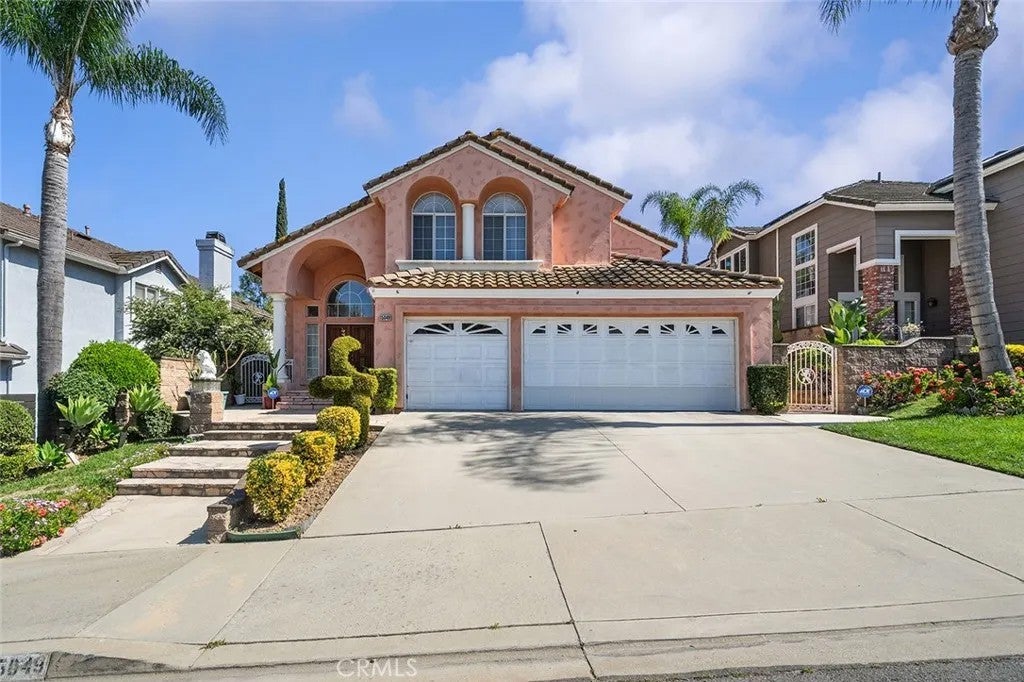 15049 Avenida De Las Flores — photo