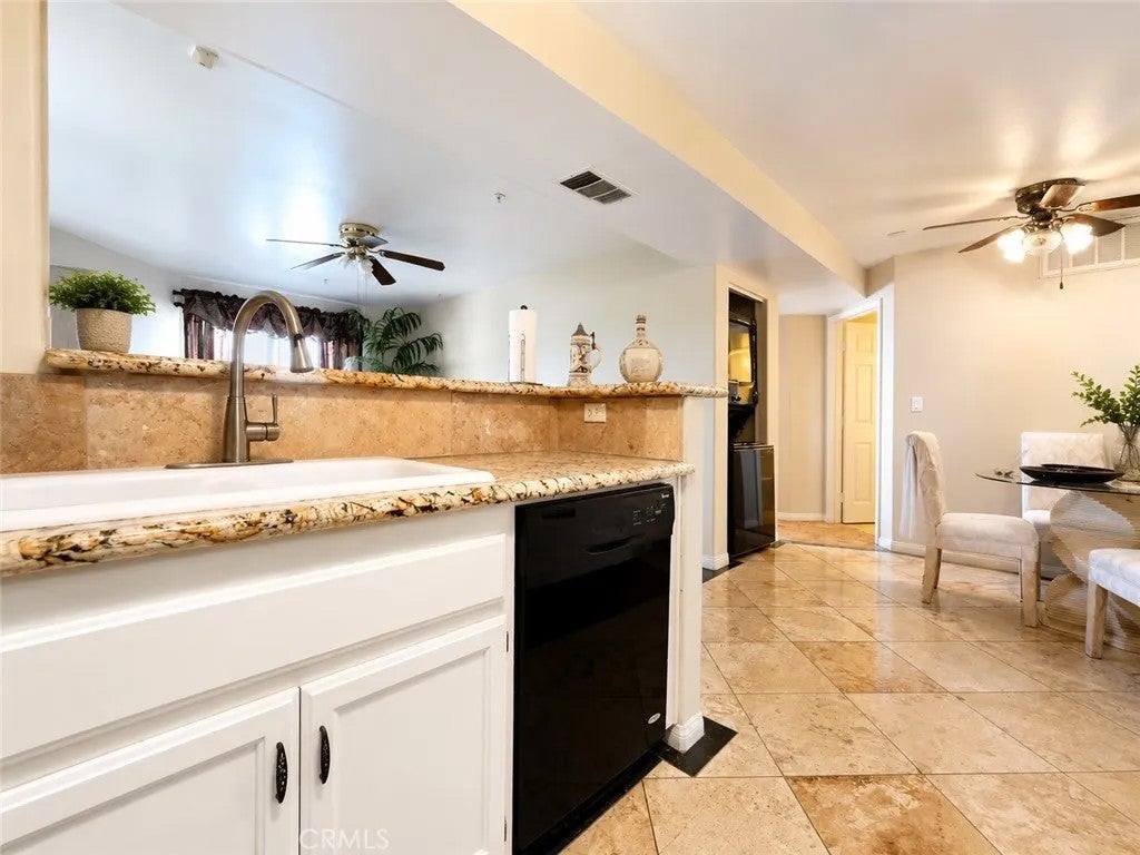 11410 Brookshire 212 — photo