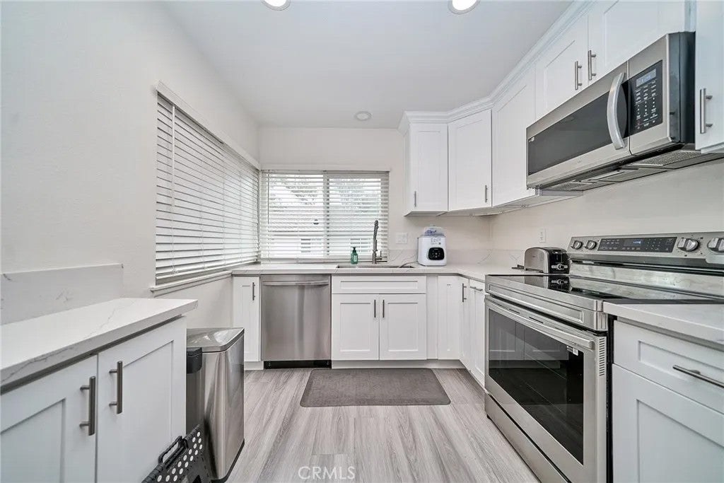 2346 Coventry Cir., #18 — photo