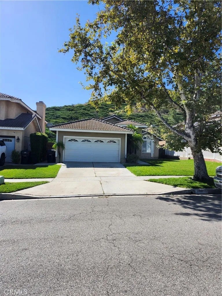 1211 Suncrest — photo