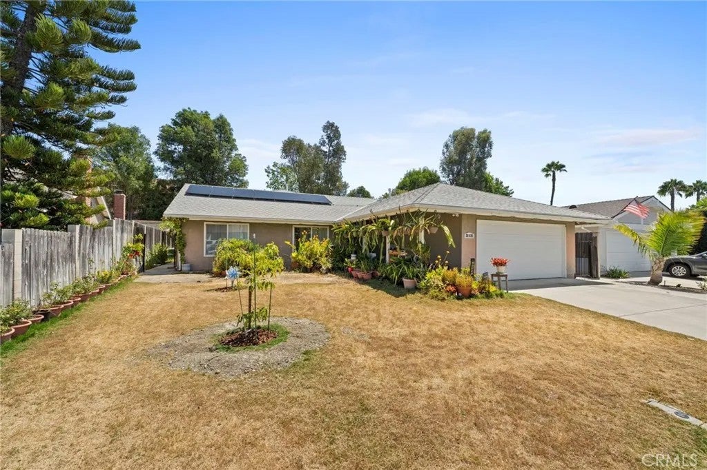 26635 Avenida Deseo — photo