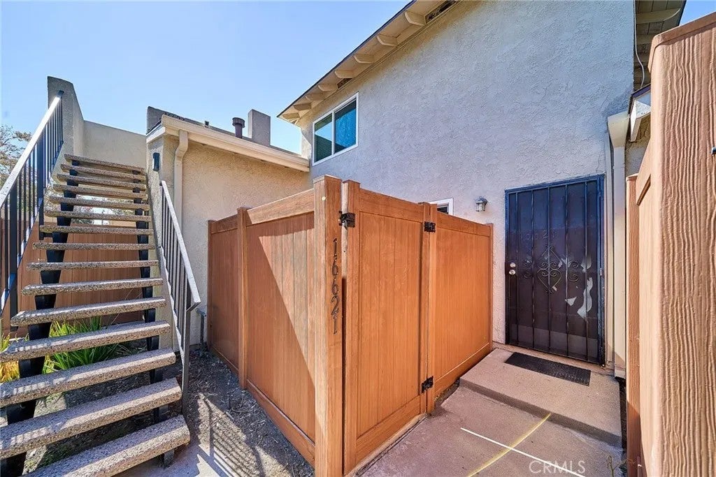 16621 Shenandoah Ave. — photo
