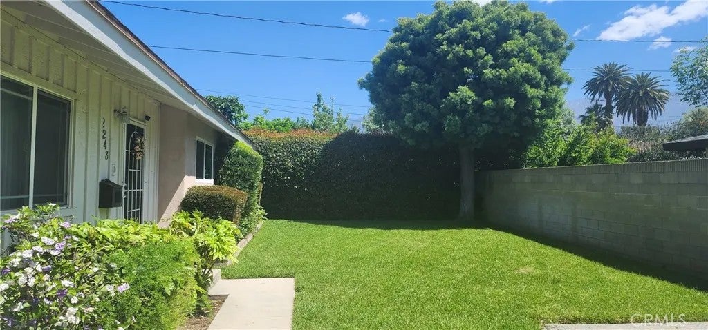 2243 Casitas — photo