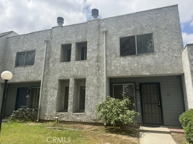 1565 Coulston 37 — photo