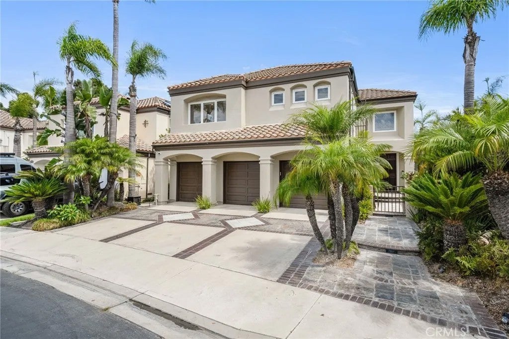 6461 Morningside Drive — photo