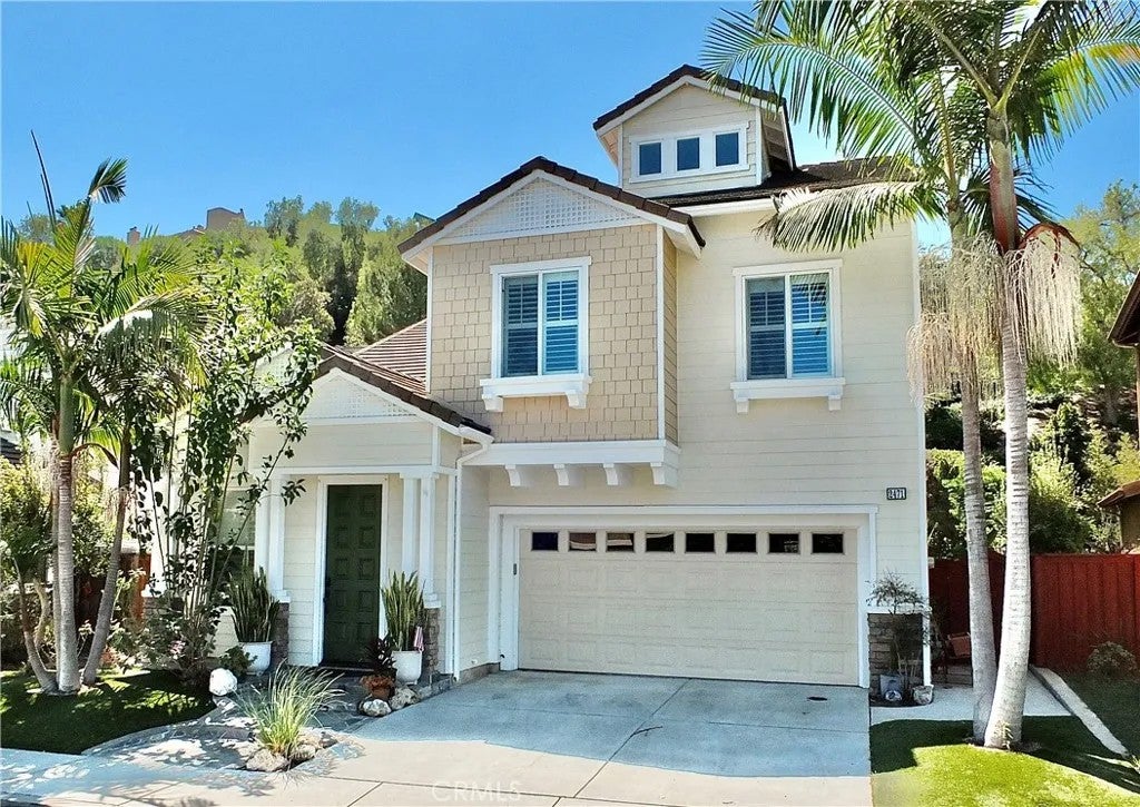 2471 Amelia Court — photo