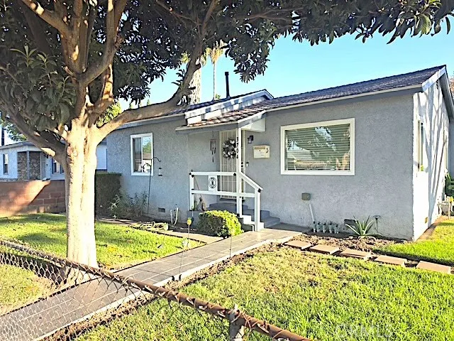 3704 E Wymore — photo