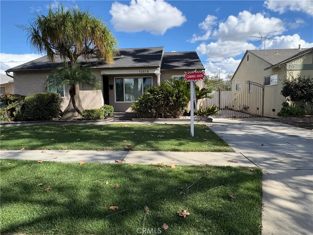 14618 Domart — photo