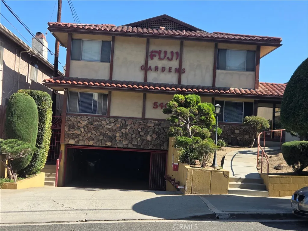 540 Evergreen Street Unit 18 — photo