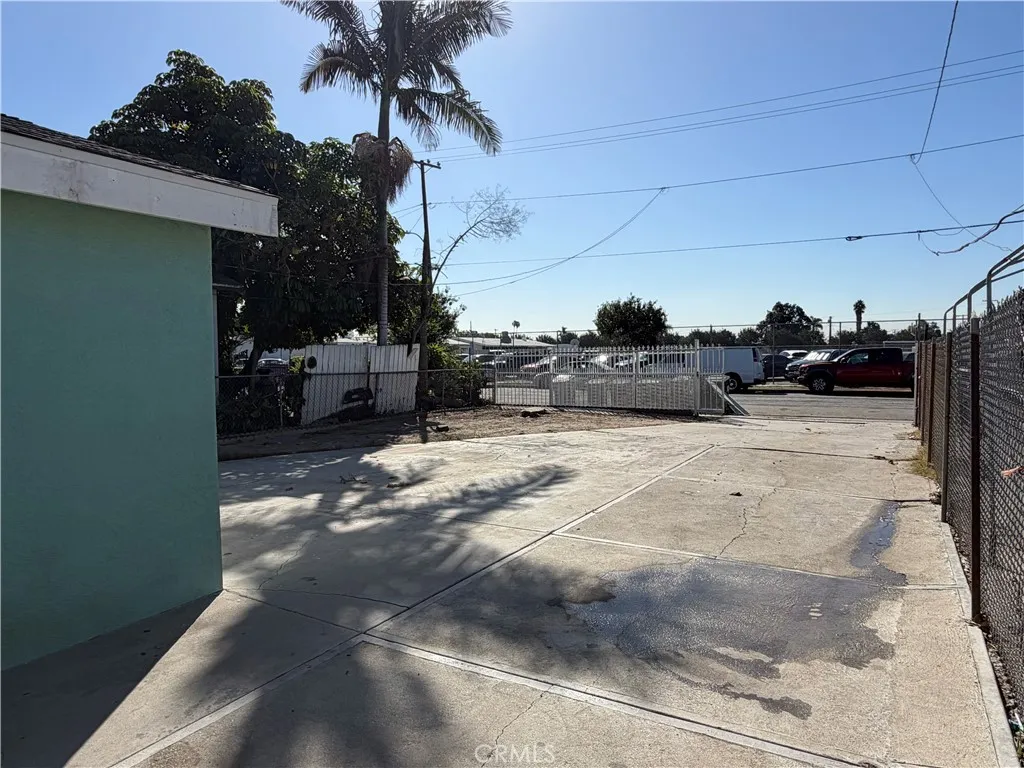 2115 E 130th, Compton, CA 90222 — photo 3