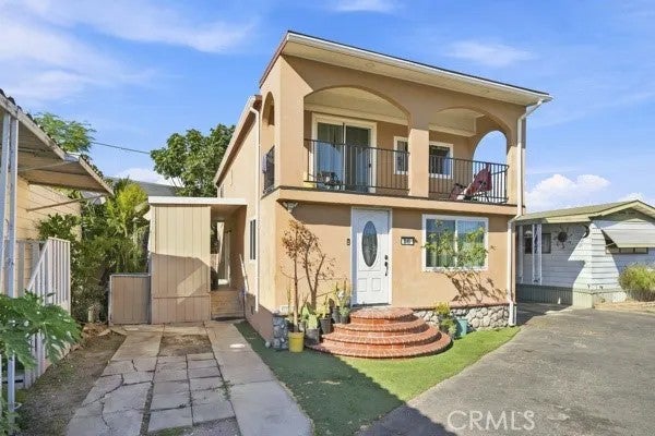 16511 Garfield 45B — photo