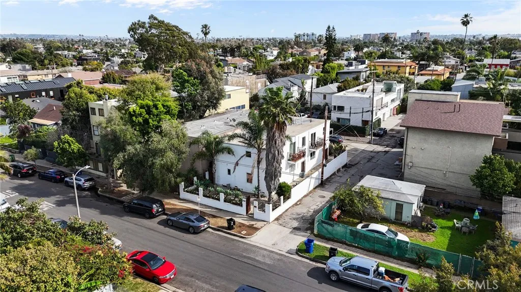 616 Sunset, Venice, CA 90291 — photo 3