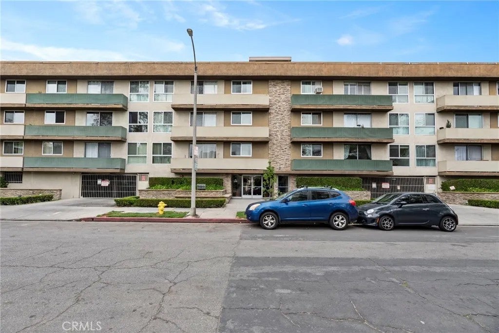 525 N Sycamore Avenue 333 — photo