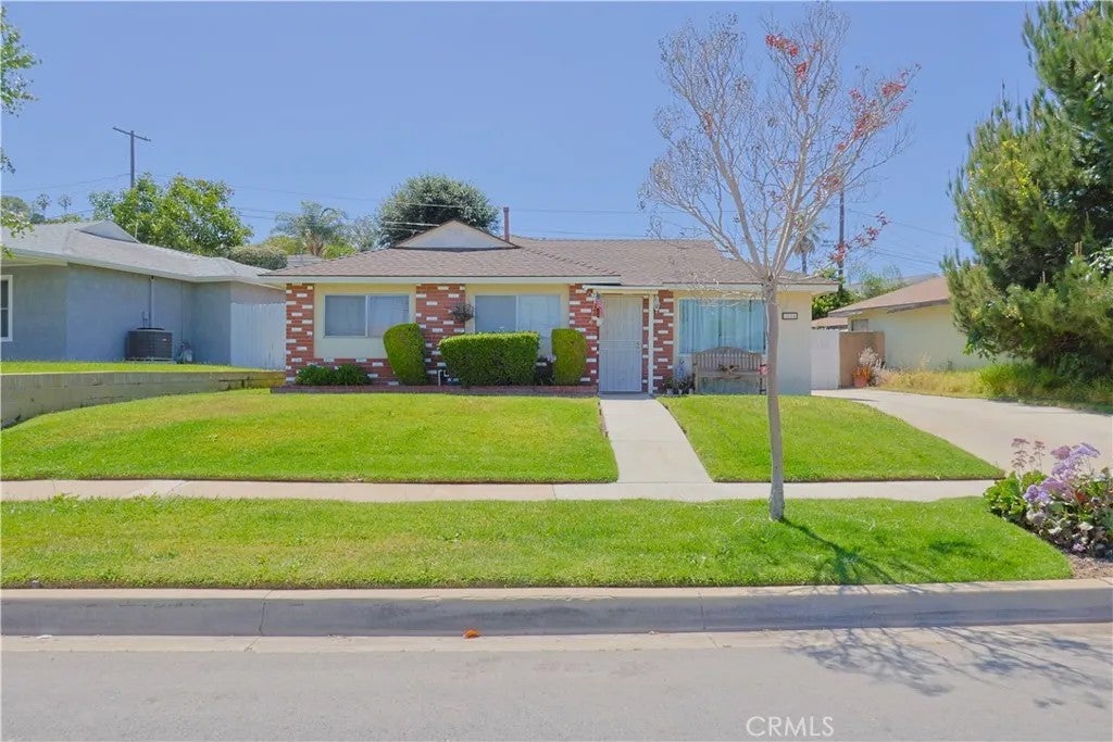 2610 Dalemead — photo