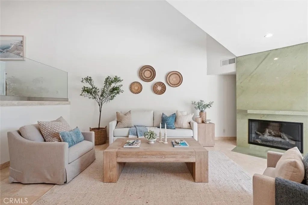 7301 Vista Del Mar B107 — photo