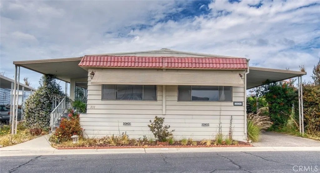 1065 Lomita Blvd 331 — photo