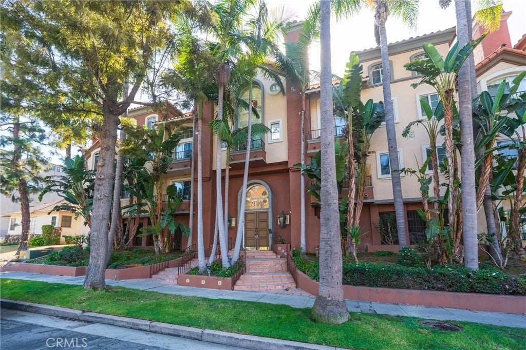 7100 La Tijera Boulevard D101 — photo
