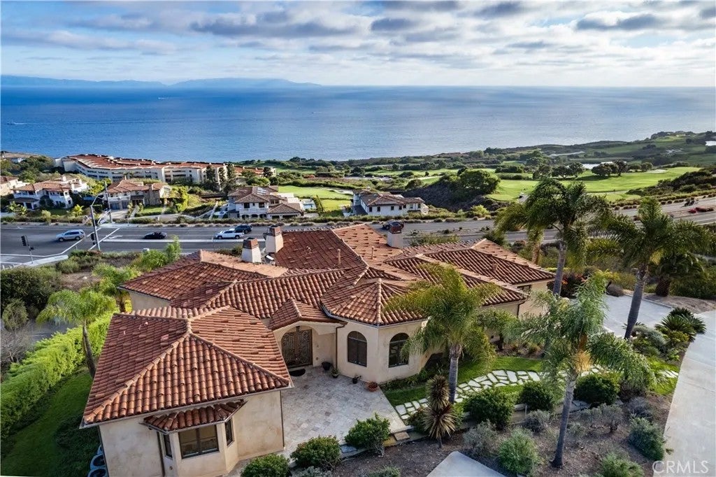 3231 Palos Verdes South — photo