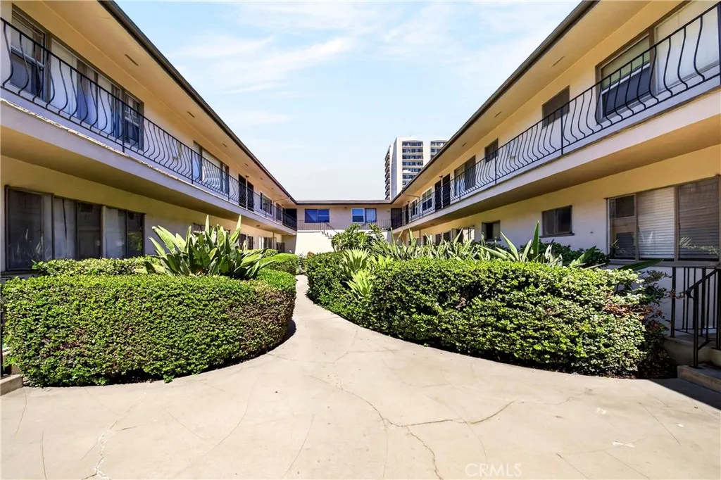 728 Cedar, Long Beach, CA 90813 — photo 2