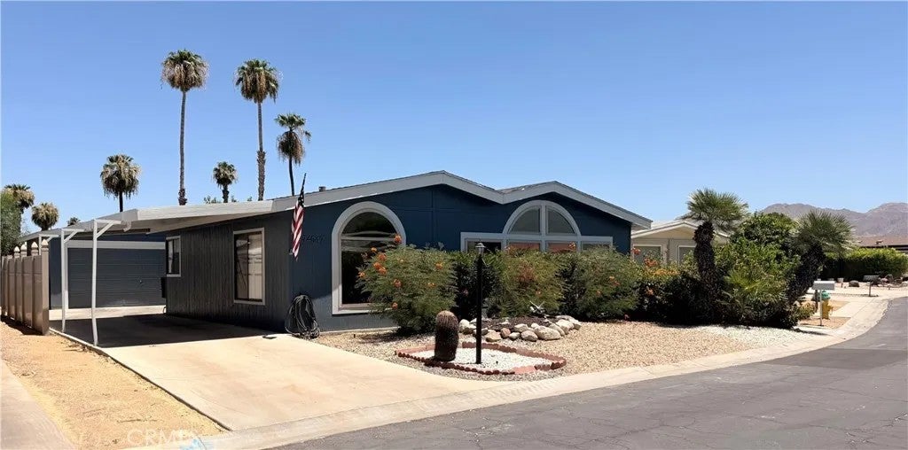 74047 Mercury West — photo