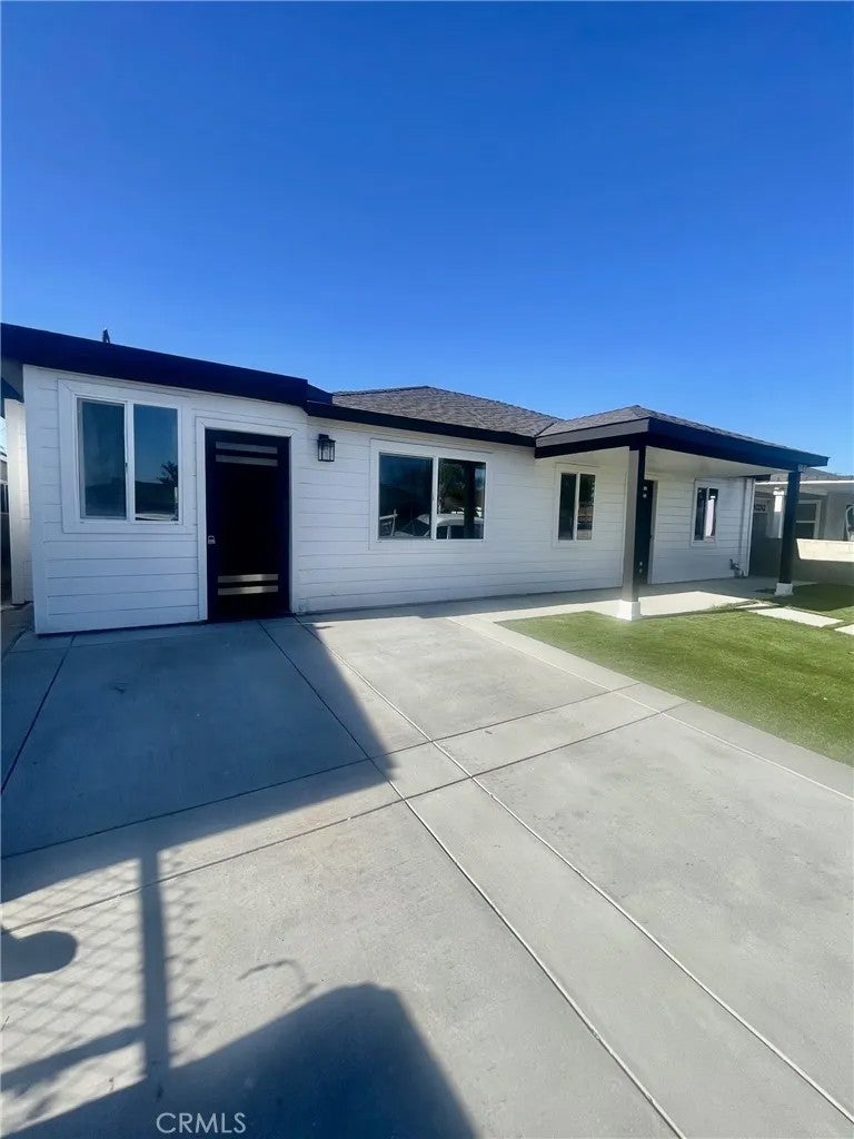 361 E 224th, Carson, CA 90745 — photo 2